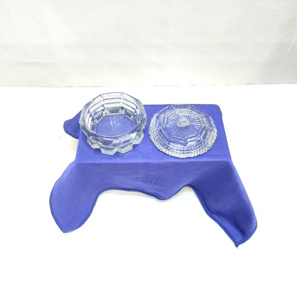 L.E. Smith Trinket Powder Box Pressed Glass Octagonal Design Clear Glass Vintage - Picture 3 of 13